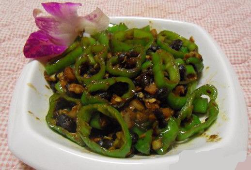 豆豉炒辣椒圈