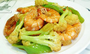 青椒鲜虾炒花菜
