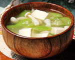 白玉丝瓜豆腐汤