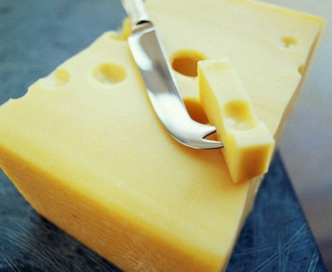 埃蒙塔尔奶酪的来源