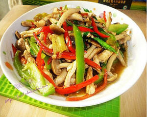 鸡肉炒海鲜菇