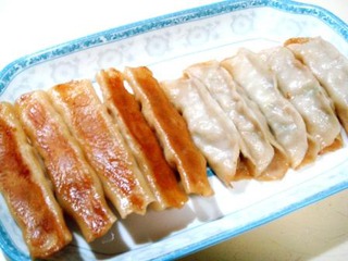 【2011年菜展】京城话美食，地道北京味儿“锅贴”的做法步骤：14