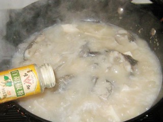 豆腐黑鱼汤的做法步骤：8