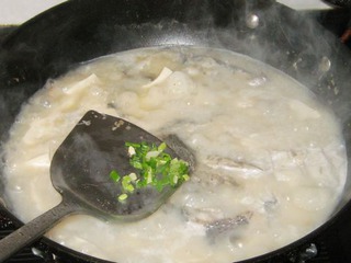 豆腐黑鱼汤的做法步骤：9