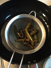 葱香油酥烧饼的做法 步骤9