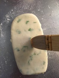 葱香油酥烧饼的做法 步骤27