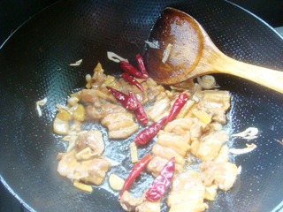 【湘菜】--干锅手撕包菜的做法步骤：14