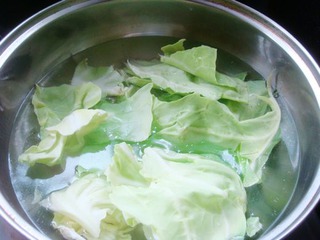【湘菜】--干锅手撕包菜的做法步骤：4