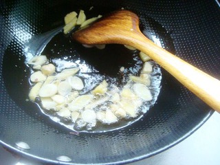 【湘菜】--干锅手撕包菜的做法步骤：12