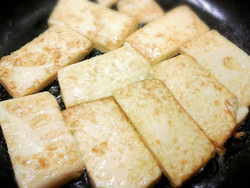 豆腐鲜虾粉丝煲的做法 图解豆腐鲜虾粉丝煲怎么做好吃 聚餐网 豆腐鲜虾粉丝煲的做法 图解豆腐鲜虾粉丝煲怎么做好吃 聚餐网