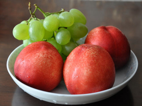 油桃肾功能不全能吃吗？肾炎患者可以吃油桃吗?