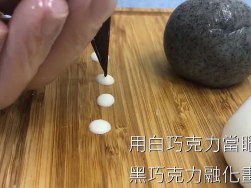 龙猫冰皮月饼(中秋小朋友最爱礼物)4