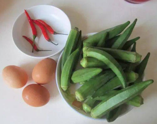 秋葵炒鸡蛋的简单做法9