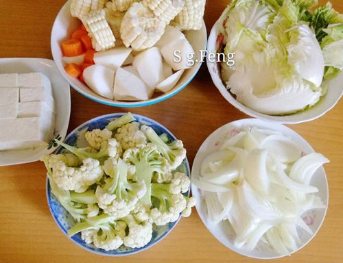 蛤蛎蔬菜豆腐锅7