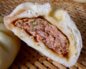 猪肉三鲜包子的做法和配方