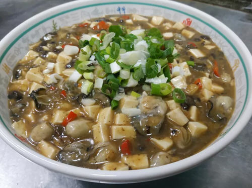 生蚝肉煮豆腐1