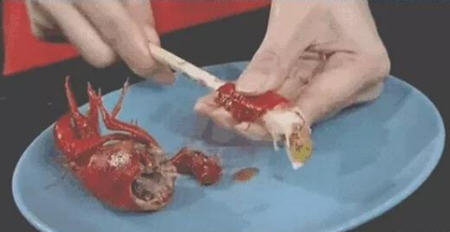 吃小龙虾的正确吃法（快速剥壳）5
