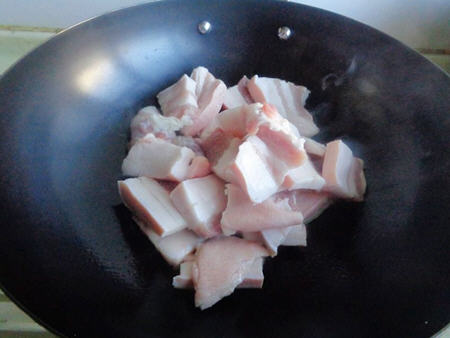 红皮萝卜炖猪肉简单做法10